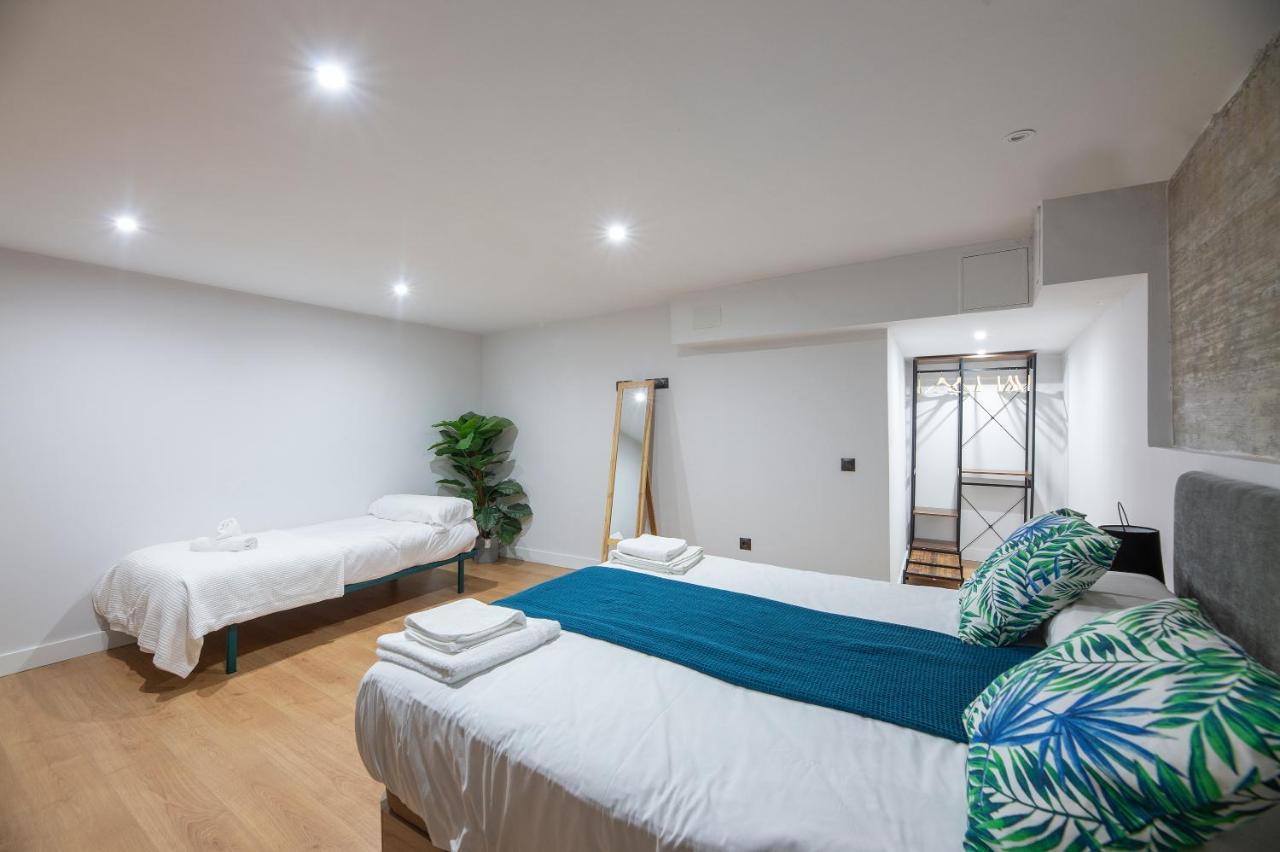 New Levante Pool & Museums Apartament Málaga Exteriör bild
