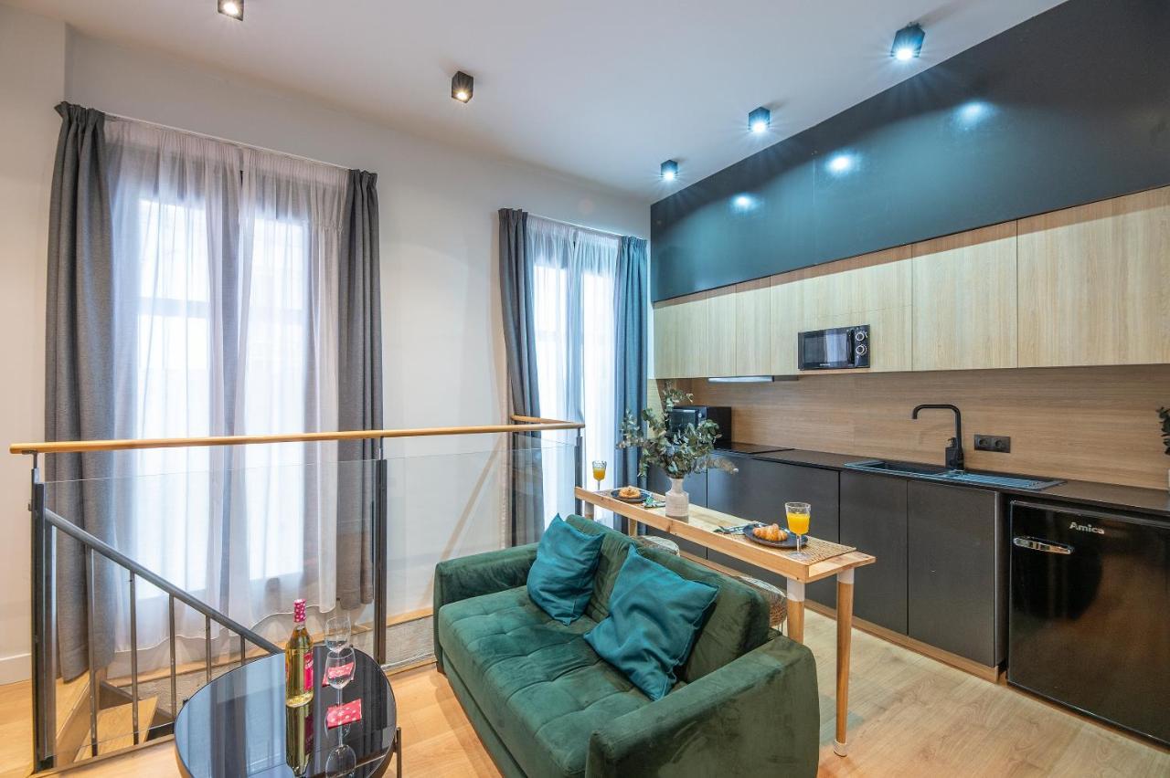 New Levante Pool & Museums Apartament Málaga Exteriör bild